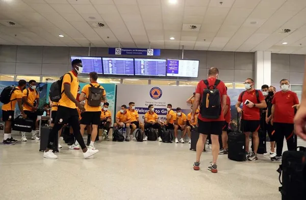 galatasaraya-skandal-tavir-yunanistan-basini-ne-diyor-1626174627476.jpg Galatasaray'a skandal tavır! Yunanistan basını ne diyor? - 4