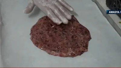 İşte kiraz tarhanasının yapımı