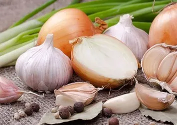 Soğan ve sarımsak birlikte tüketilir mi?