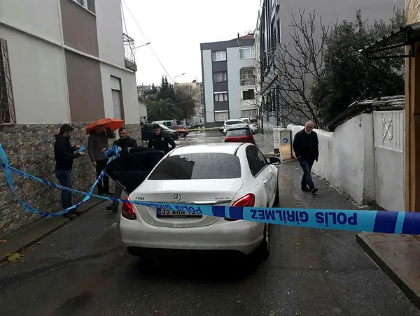 Son dakika: MHP Urla İlçe Başkanı İsmail Taşoku'ya silahlı saldırı! Ağır yaralandı - 2