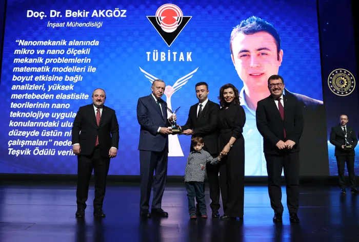 Son dakika: Başkan Erdoğan'dan TÜBİTAK ve TÜBA Bilim Ödülleri Töreni'nde önemli açıklamalar - 12