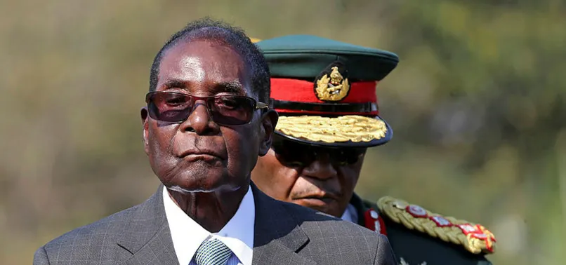 Zimbabve Devlet Başkanı Mugabe istifa etti