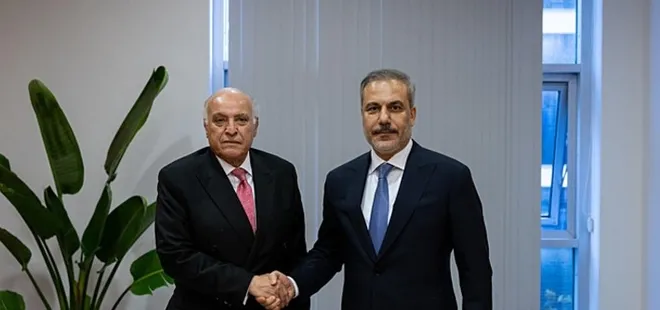 Bakan Fidan’dan önemli temas! Cezayirli mevkidaşı Attaf ile görüştü