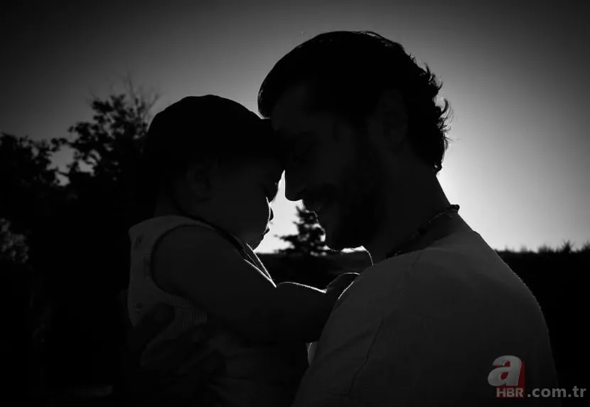 Mutluluğun en doğal hali! Alperen Duymaz’dan eşi ve oğluyla iç ısıtan paylaşım 3