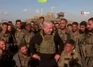 Katil ordusunun yanında!