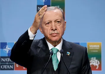 Yabancı gazetecinin provokasyonuna Başkan Erdoğan'dan okkalı yanıt: Dünyada yüzde 90’a yakın katılımla seçim yapıldığı kaç ülke var?