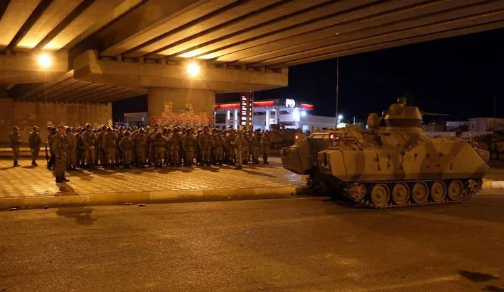 Asker Diyarbakır sokaklarında