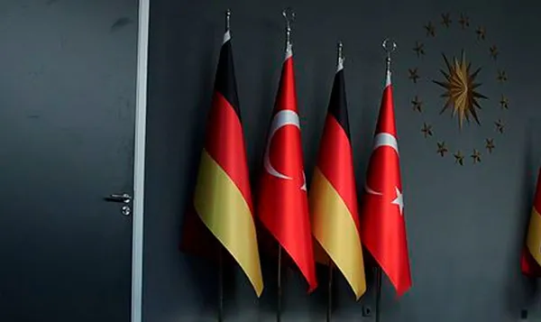 almanyadan-baskan-erdogan-hakkindaki-sozler-icin-flas-aciklama-hakaret-iceren-ifadelerin-yeri-yok-1664372124094.jpg Almanya'dan Başkan Erdoğan hakkındaki sözler için flaş açıklama! Hakaret içeren ifadelerin yeri yok - 3