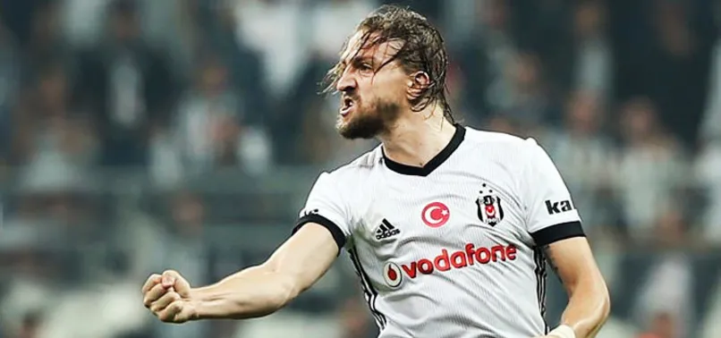 Beşiktaşlı Caner Erkin'in cezası belli oldu