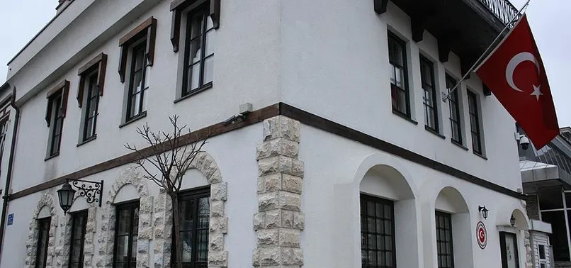 Kosova'daki Türk başkonsolosluğuna saldırı