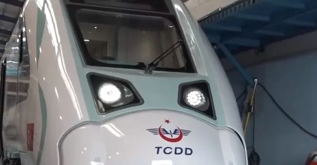 Milli elektrikli trenin son testleri başladı! İşte A Haber farkıyla tüm özellikleri