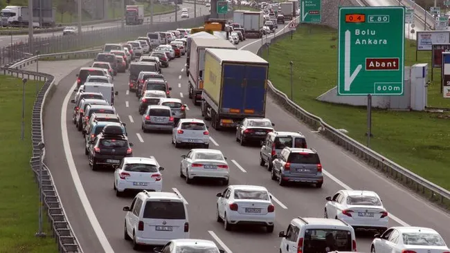 Son dakika: Bolu Dağı Tüneli kapatıldı mı? Bolu Dağı Tüneli neden kapalı? Trafik durumu nedir? - 6