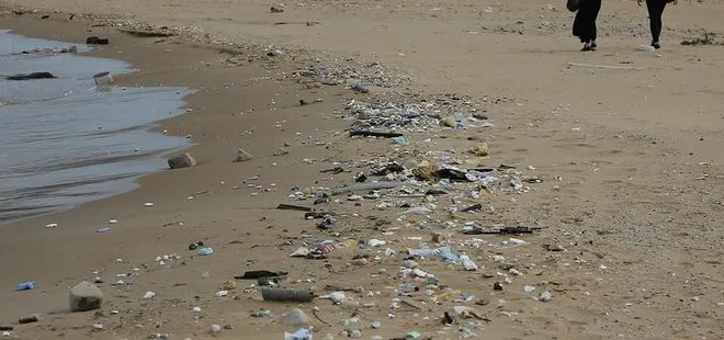 Kilyos Plajı’ndan 33 ton atık toplandı
