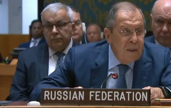 rus-bakan-lavrovdan-zelenskiyye-kufur-bizim-cocugumuz-ama-1663945635594.jpg Rus Bakan Lavrov'dan Zelenskiy'ye küfür: "Bizim çocuğumuz ama..." - 1