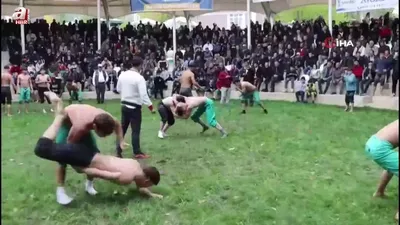 Cumhuriyet ile yaşıt karakucak güreşleri