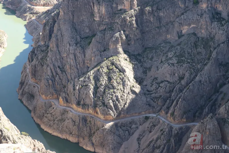 Dünyanın en tehlikeli yolu Türkiye'de! Yapımı 132 yıl sürdü 16