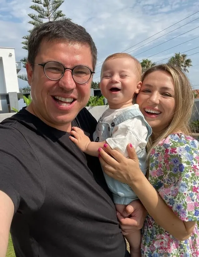 "Gülüşü aynı babası" Yol Arkadaşım'ın Şeref'i İbrahim Büyükak oğlu Aslan'ı paylaştı 8