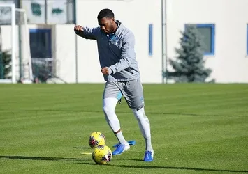 Sturridge takımla çalıştı