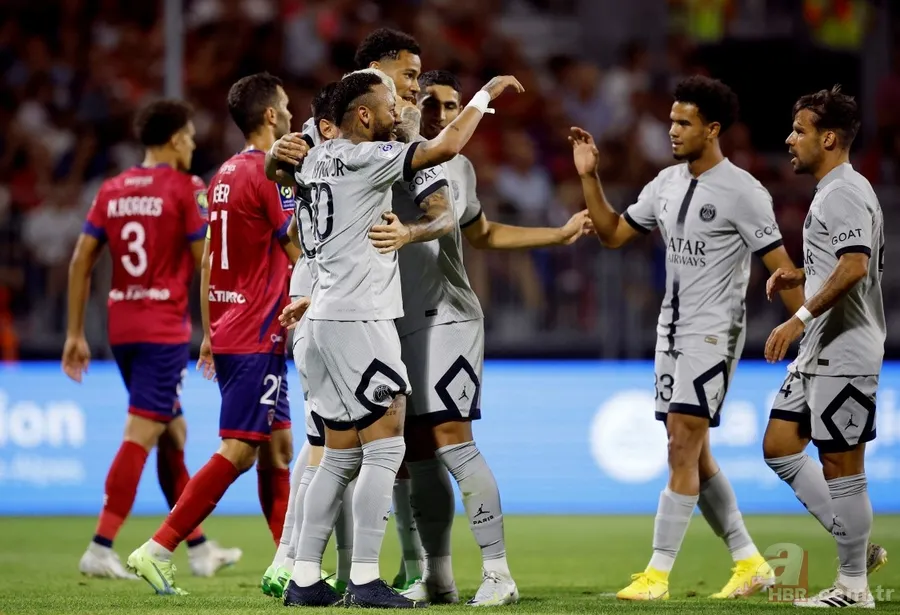 Lionel Messi'den 2 gol: Paris Saint-Germain sezonu farklı galibiyetle açtı! 15