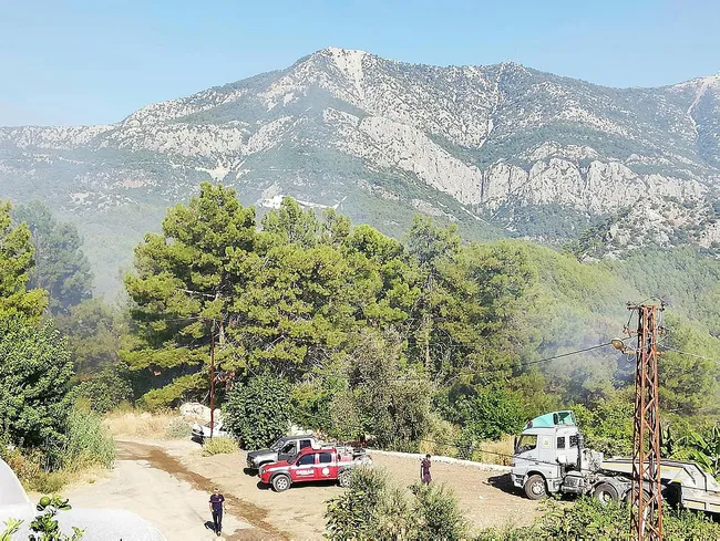 Antalya’da orman yangını! 1 saatte kontrol altına alındı