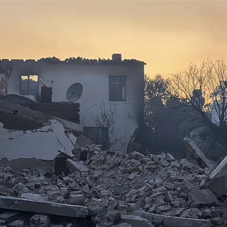 Yangının boyutu gün ağarınca ortaya çıktı