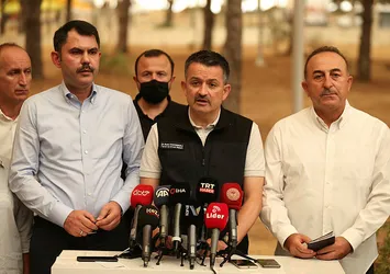 Türkiye sel ve kuraklık tehlikesine karşı harekete geçti! İki bakan açıkladı: Başkan Erdoğan duyuracak