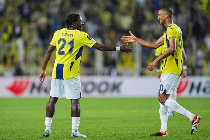 Fenerbahçe’de Osayi endişesi! 2 kulüp peşinde