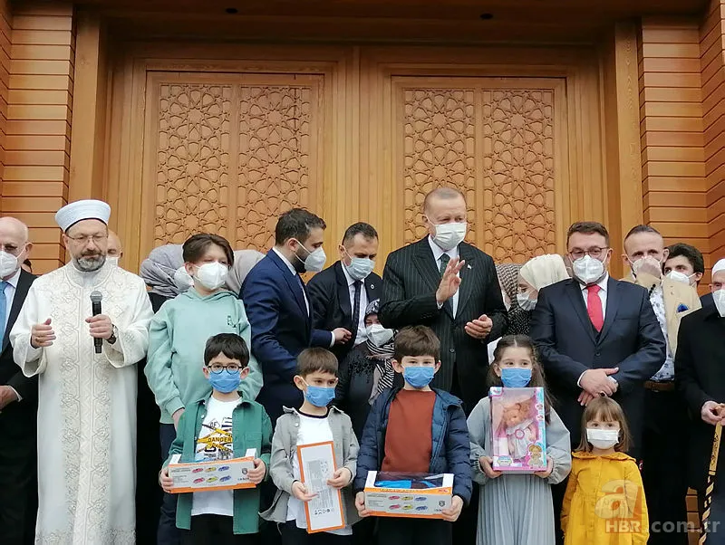 Başkan Erdoğan baba ocağı Rize'de! Ahmet Erdoğan Camii'nin açılışını gerçekleştirdi 4