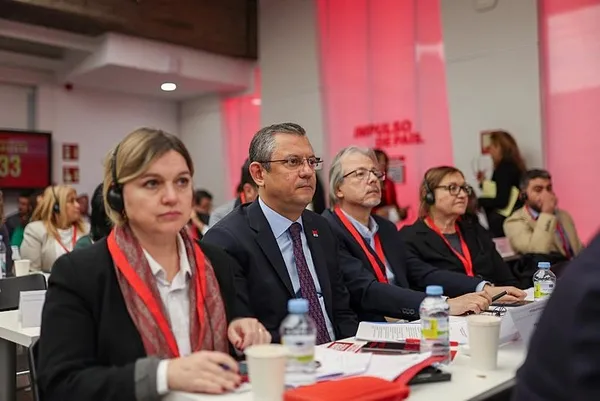 1708877005218.jpg CHP'li Özgür Özel PYD terör örgütünün üye olduğu Sosyalist Enternasyonal’e Başkan Yardımcısı seçildi - 4