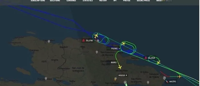 havada-panik-patlayan-spacex-roketinin-parcalari-ucaklarin-uzerine-yagdi-1737151122459.jpeg Havada büyük panik! Patlayan SpaceX roketinin parçaları uçakların üzerine yağmur gibi yağdı - 3