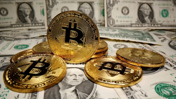 kripto-parada-yasal-duzenleme-icin-dugmeye-basildi-bestepede-kritik-zirve-1654226871298.jpg Kripto parada yasal düzenleme için düğmeye basıldı! Beştepe’de kritik zirve - 4