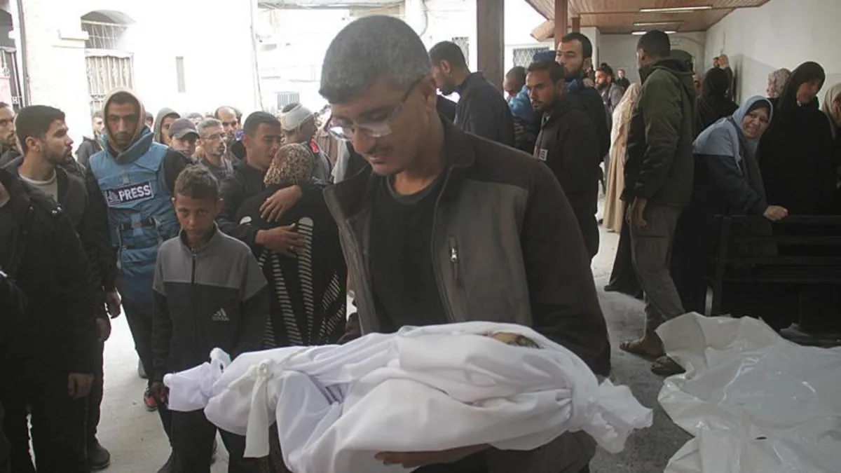 İşgal ordusu Gazze'de sivilleri hedef aldı!