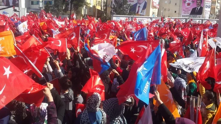 Başkan Erdoğan ve İbrahim Tatlıses Şanlıurfa’da miting sahnesine beraber çıktı