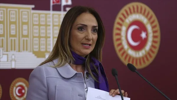 1668963943477.jpg CHP'de yeni adaylık tartışması! Aylin Nazlıaka'dan yeni çıkış: Kemal Bey'den yetki aldım listeyi ben yapacağım - 3