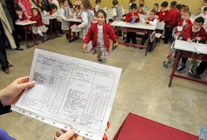 Karneler ne zaman, nasıl verilecek? e-Okul VBS giriş ile karne notu sorgulama nasıl yapılır? Takdir teşekkür hesaplama...