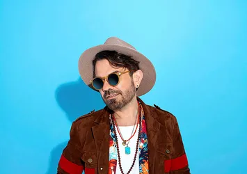 Linet, Zara, Kenan Doğulu ve Şeyma Subaşı’nın sevgilisi Guido toplum sağlığını hiçe saydı!