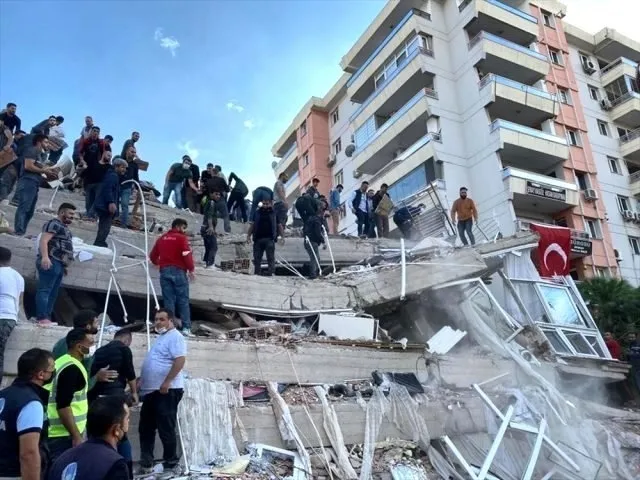 İzmir depremindeki dehşet apartmanı ile ilgili ’bomba kat’ detayı