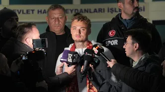 Galatasaray'ın yeni transferi Noa Lang İstanbul'da!