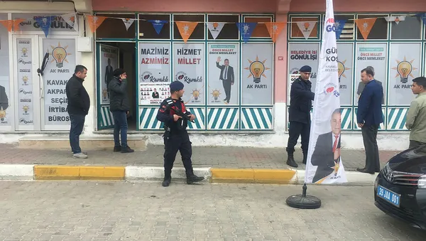 Kırklareli'nde AK Parti seçim bürosuna pompalı tüfekle saldırı - 2