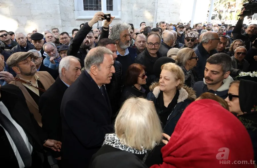 Yeşilcam'ın Ömercik'i Ömer Dönmez son yolculuğuna uğurlandı! Bakan Hulusi Akar yalnız bırakmadı 2