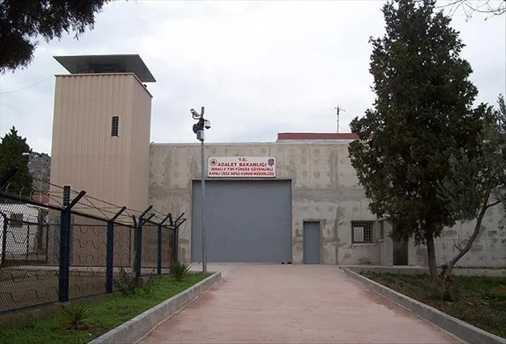 adalet-bakani-gurlekten-imrali-ve-umut-hakki-aciklamasi-tbmmnin-cizecegi-rota-onemli-1772782889790.jpeg Adalet Bakanı Gürlek'ten İmralı ve umut hakkı açıklaması: TBMM'nin çizeceği rota önemli - 6