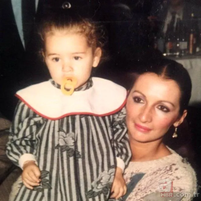 Kemal Sunal'ın efsane filmi Şendul Şaban'daki küçük kız herkesi şaşırttı! Bakın aslında kimmiş 8