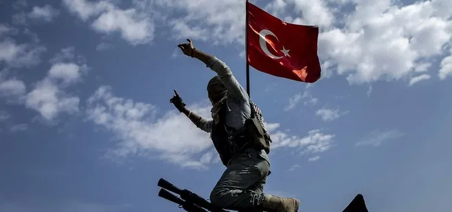 Barış Pnarı’nda geri sayım! SMO askerleri, Ceylanpınar ilçesine çıkış yaptı