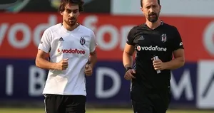 Sol açığı Veli Kavlak buldu
