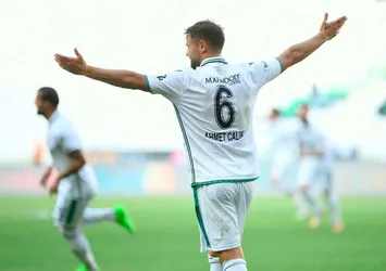 Futbol camiasından trafik kazasında hayatını kaybeden Ahmet Çalık'a başsağlığı mesajı! Mesut Bakkal ve Yılmaz Vural...