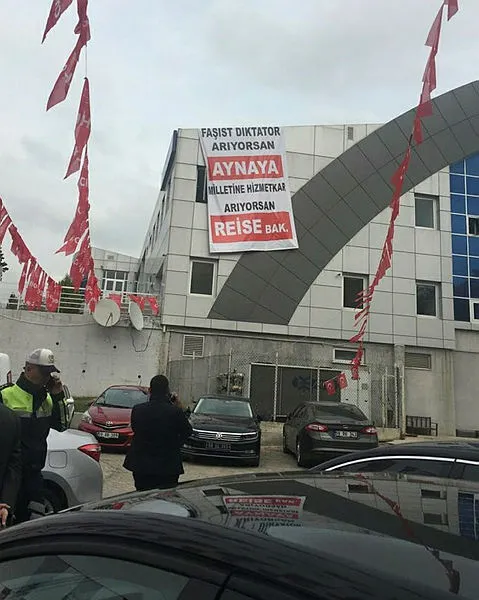 Kılıçdaroğlu’na Tekirdağ’da pankartlı tepki