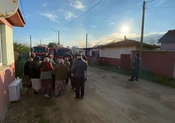 Çanakkale'de ev yangını: 1 ölü