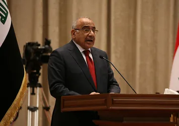 Irak Başbakanı istifa edeceğini açıkladı