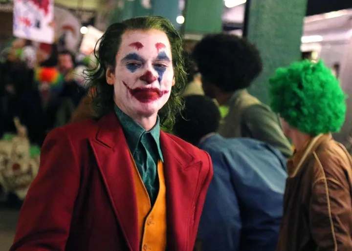 Merakla beklenen film vizyonda... Joker filmi konusu nedir? Joker filmi oyuncuları kimdir?