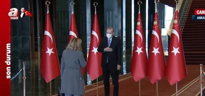 Son dakika: Başkan Erdoğan Külliye’de 29 Ekim Cumhuriyet Bayramı tebriklerini kabul etti